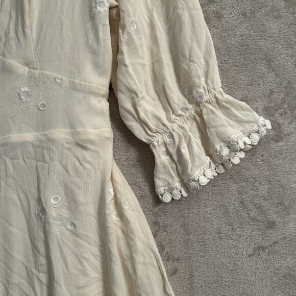 Lulus Off-White In the Meadow Embroidered Backless Mini Dress Size M Fairy Boho - Picture 7 of 8